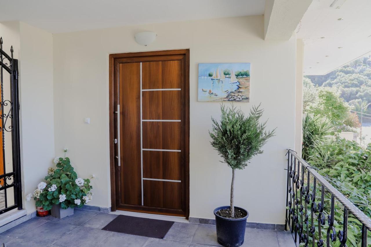 Endless Blue Apartment Palaiontsiflikion Ngoại thất bức ảnh