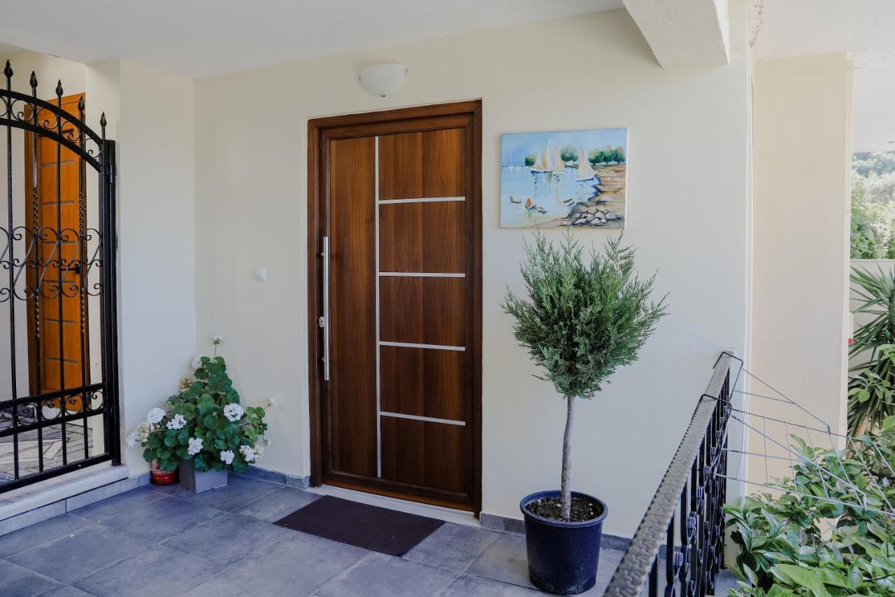Endless Blue Apartment Palaiontsiflikion Ngoại thất bức ảnh